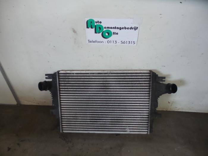 Gebruikte Intercooler Alfa Romeo 159 (939AX) 1.9 JTDm Prijs € 60,00 Margeregeling aangeboden door Autodemontagebedrijf Otte