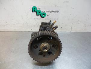 Gebruikte Dieselpomp Alfa Romeo 159 (939AX) 1.9 JTDm Prijs € 200,00 Margeregeling aangeboden door Autodemontagebedrijf Otte