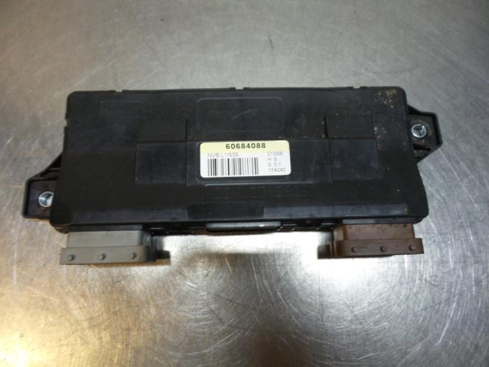 Module (diversen) van een Alfa Romeo 159 (939AX) 1.9 JTDm 2007