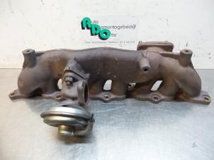 Gebruikte Uitlaatspruitstuk Jeep Cherokee/Liberty (KJ) 2.5 CRD 16V Prijs € 100,00 Margeregeling aangeboden door Autodemontagebedrijf Otte