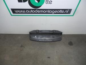 Gebruikte Frontpaneel BMW 1 serie (E87/87N) 116i 1.6 16V Prijs € 25,00 Margeregeling aangeboden door Autodemontagebedrijf Otte