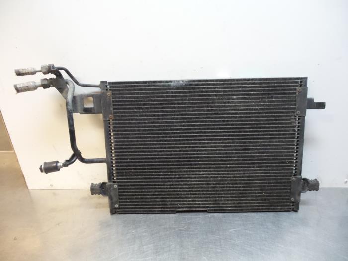 Gebruikte Airco Condensor Audi A4 Avant (B5) 2.6 V6 Prijs € 25,00 Margeregeling aangeboden door Autodemontagebedrijf Otte