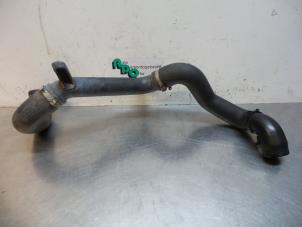 Gebruikte Intercooler Buis Citroen Nemo (AA) 1.4 HDi 70 Prijs € 25,00 Margeregeling aangeboden door Autodemontagebedrijf Otte