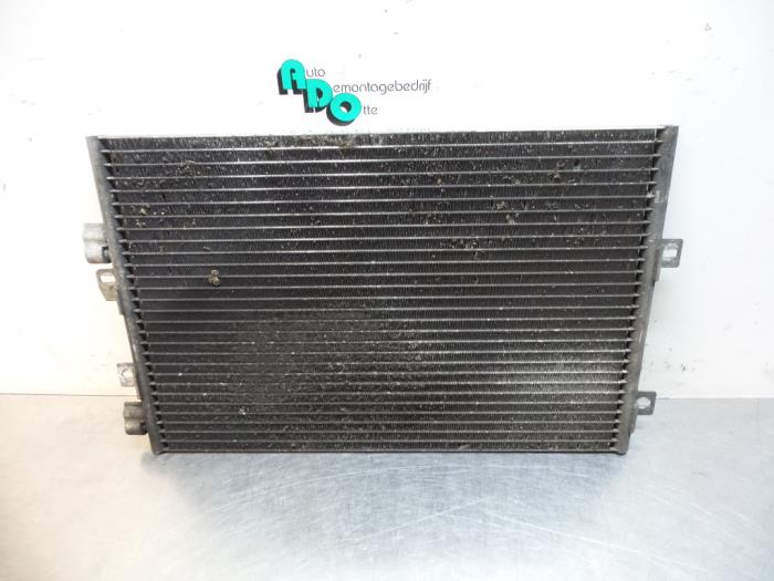 Gebruikte Airco Condensor Renault Kangoo Express (FC) 1.5 dCi 80 Prijs € 40,00 Margeregeling aangeboden door Autodemontagebedrijf Otte
