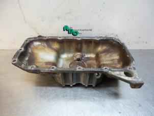 Gebruikte Carterpan Mazda 2 (NB/NC/ND/NE) 1.4 16V Prijs € 50,00 Margeregeling aangeboden door Autodemontagebedrijf Otte