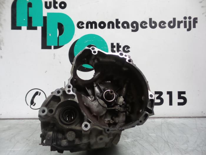 Gebruikte Versnellingsbak Daihatsu Cuore (L251/271/276) 1.0 12V DVVT Prijs € 175,00 Margeregeling aangeboden door Autodemontagebedrijf Otte