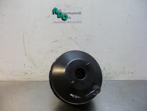 Gebruikte Rembol Jaguar XJ8 (X308) 3.2 V8 32V Executive Prijs € 50,00 Margeregeling aangeboden door Autodemontagebedrijf Otte