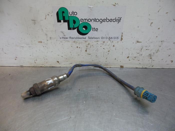 Gebruikte Lambda Sonde Mercedes CLK (C208) 3.2 320 V6 18V Prijs € 30,00 Margeregeling aangeboden door Autodemontagebedrijf Otte
