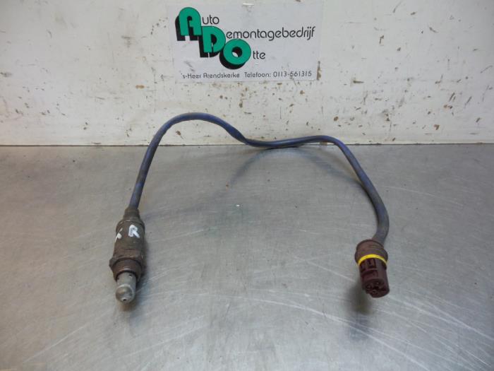 Gebruikte Lambda Sonde Mercedes CLK (C208) 3.2 320 V6 18V Prijs € 30,00 Margeregeling aangeboden door Autodemontagebedrijf Otte