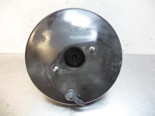 Gebruikte Rembooster Fiat Grande Punto (199) 1.2 Prijs € 25,00 Margeregeling aangeboden door Autodemontagebedrijf Otte