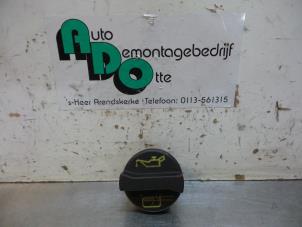 Gebruikte Oliedop Ford Transit Connect 1.8 TDCi 90 Prijs € 5,00 Margeregeling aangeboden door Autodemontagebedrijf Otte