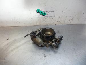 Gebruikte Gasklephuis Volkswagen Passat Syncro/4Motion (3B2) 2.8 30V Prijs € 25,00 Margeregeling aangeboden door Autodemontagebedrijf Otte