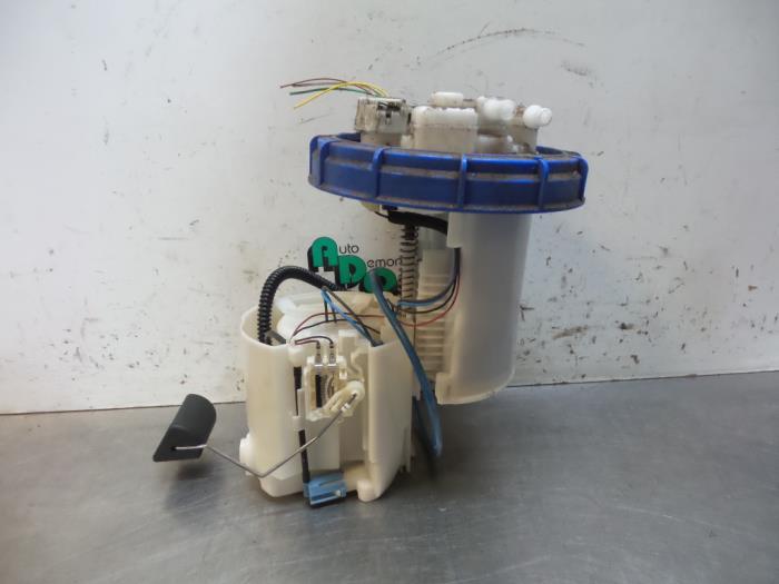 Gebruikte Tank element Pomp Toyota Auris (E15) 1.6 Dual VVT-i 16V Prijs € 25,00 Margeregeling aangeboden door Autodemontagebedrijf Otte