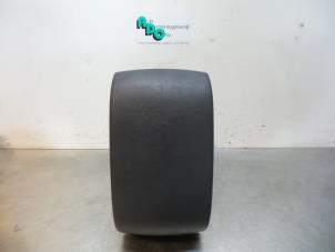 Gebruikte Armleuning Ford Mondeo IV Wagon 1.8 TDCi 125 16V Prijs € 50,00 Margeregeling aangeboden door Autodemontagebedrijf Otte