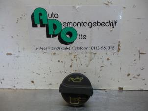 Gebruikte Oliedop Ford Mondeo IV Wagon 1.8 TDCi 125 16V Prijs € 10,00 Margeregeling aangeboden door Autodemontagebedrijf Otte