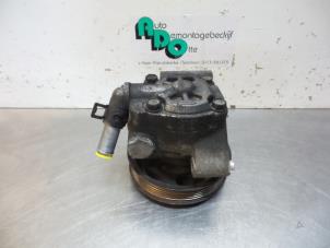 Gebruikte Stuurpomp Ford Mondeo IV Wagon 1.8 TDCi 125 16V Prijs € 60,00 Margeregeling aangeboden door Autodemontagebedrijf Otte