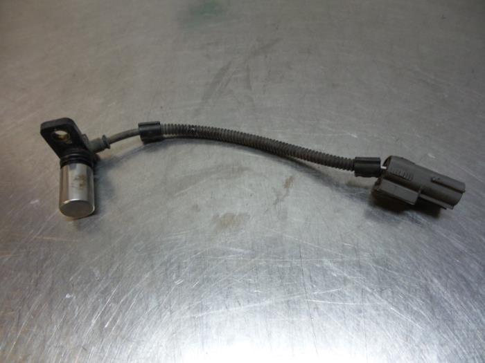 Gebruikte Nokkenas Sensor Volkswagen Polo IV (9N1/2/3) 1.4 16V Prijs € 20,00 Margeregeling aangeboden door Autodemontagebedrijf Otte