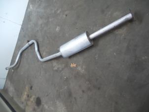 Gebruikte Uitlaat Middendemper Ford Mondeo IV Wagon 2.0 16V Prijs € 40,00 Margeregeling aangeboden door Autodemontagebedrijf Otte