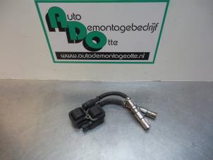 Gebruikte Bobine Mercedes CLK (C209) 3.2 320 V6 18V Prijs € 15,00 Margeregeling aangeboden door Autodemontagebedrijf Otte