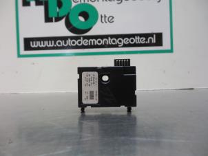 Gebruikte Stuurhuis Sensor Volkswagen Golf V (1K1) 1.6 Prijs € 15,00 Margeregeling aangeboden door Autodemontagebedrijf Otte