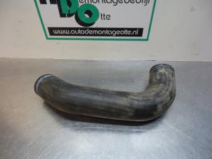 Gebruikte Intercooler Slang Citroen Jumper (U9) 2.2 HDi 100 Prijs € 30,00 Margeregeling aangeboden door Autodemontagebedrijf Otte
