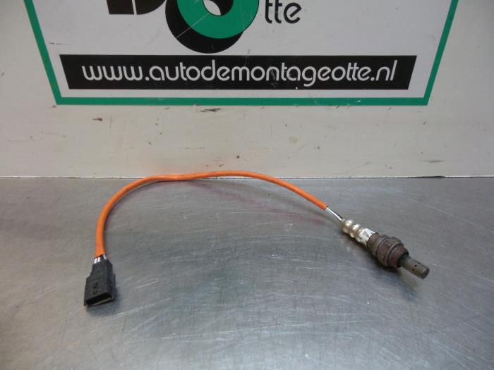 Gebruikte Lambda Sonde Renault Clio III (BR/CR) 1.2 16V 75 Prijs € 15,00 Margeregeling aangeboden door Autodemontagebedrijf Otte