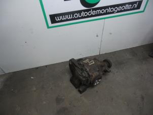 Gebruikte Differentieel achter BMW 7 serie (E65/E66/E67) 740d V8 32V Prijs € 250,00 Margeregeling aangeboden door Autodemontagebedrijf Otte