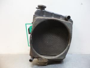 Gebruikte Radiateur Austin Mini Mk.II 1000 E,HLE, Mayfair, Magic Prijs € 25,00 Margeregeling aangeboden door Autodemontagebedrijf Otte