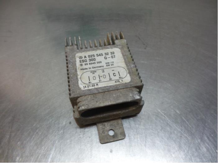 Gebruikte Koeling Module Mercedes A (W168) 1.7 A-170 CDI 16V Prijs € 40,00 Margeregeling aangeboden door Autodemontagebedrijf Otte