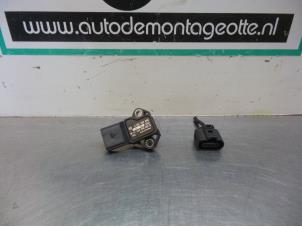 Gebruikte Map Sensor (inlaatspruitstuk) Volkswagen Golf Plus (5M1/1KP) 1.9 TDI 105 Prijs € 10,00 Margeregeling aangeboden door Autodemontagebedrijf Otte
