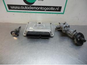 Gebruikte Kontaktslot + computer Seat Leon (1M1) 1.9 TDI 110 Prijs € 75,00 Margeregeling aangeboden door Autodemontagebedrijf Otte