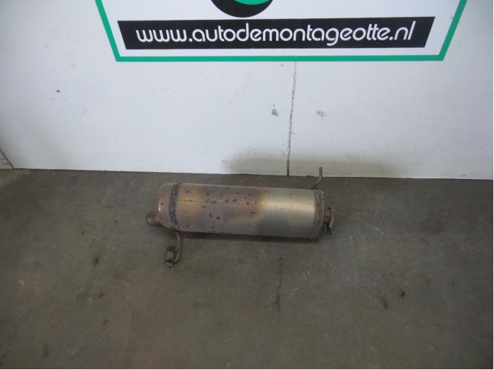 Gebruikte Uitlaat Einddemper Hyundai iX20 (JC) 1.4i 16V Prijs € 50,00 Margeregeling aangeboden door Autodemontagebedrijf Otte