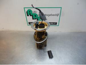 Gebruikte Opvoerpomp Volkswagen Golf Plus (5M1/1KP) 1.9 TDI 105 Prijs € 40,00 Margeregeling aangeboden door Autodemontagebedrijf Otte