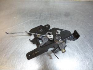 Gebruikte Schuifdeurgreep rechts Opel Vivaro 1.9 DI Prijs € 20,00 Margeregeling aangeboden door Autodemontagebedrijf Otte