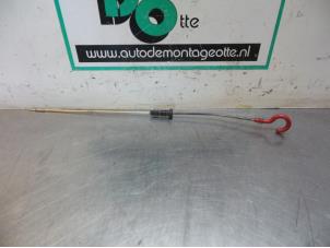 Gebruikte Peilstok Olie Fiat Panda (169) 1.1 Fire Prijs € 15,00 Margeregeling aangeboden door Autodemontagebedrijf Otte