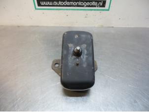 Gebruikte Motorsteun Hyundai H-300 2.5 CRDi Prijs € 30,00 Margeregeling aangeboden door Autodemontagebedrijf Otte