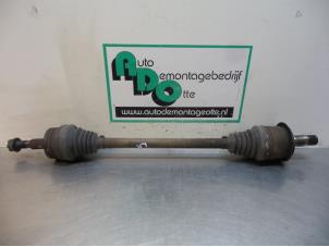 Gebruikte Steekas links-achter Chrysler 300 C 2.7 V6 24V Prijs € 75,00 Margeregeling aangeboden door Autodemontagebedrijf Otte