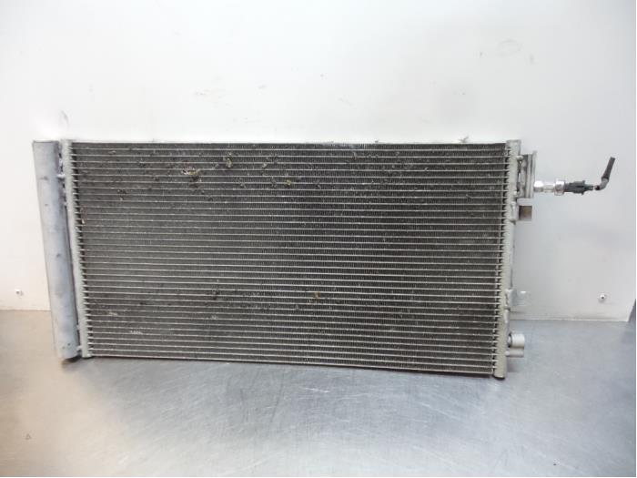 Gebruikte Airco Condensor Renault Megane III Grandtour (KZ) 1.5 dCi 90 Prijs € 50,00 Margeregeling aangeboden door Autodemontagebedrijf Otte