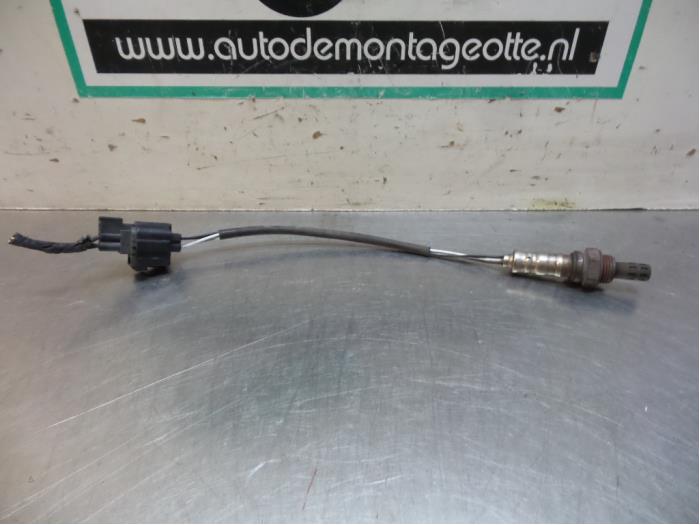 Lambda Sonde van een Chrysler 300 C 2.7 V6 24V 2005