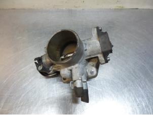 Gebruikte Gasklephuis Hyundai Getz 1.6i 16V Prijs € 40,00 Margeregeling aangeboden door Autodemontagebedrijf Otte