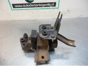 Gebruikte Motorrubber Kia Picanto (BA) 1.1 12V Prijs € 20,00 Margeregeling aangeboden door Autodemontagebedrijf Otte