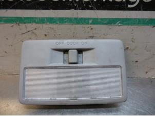 Gebruikte Binnenverlichting achter Mazda 3 Sport (BK) 1.3i 16V Prijs € 15,00 Margeregeling aangeboden door Autodemontagebedrijf Otte