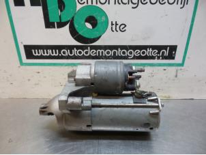Gebruikte Startmotor Peugeot Partner (GC/GF/GG/GJ/GK) 1.6 BlueHDI 75 Prijs € 50,00 Margeregeling aangeboden door Autodemontagebedrijf Otte