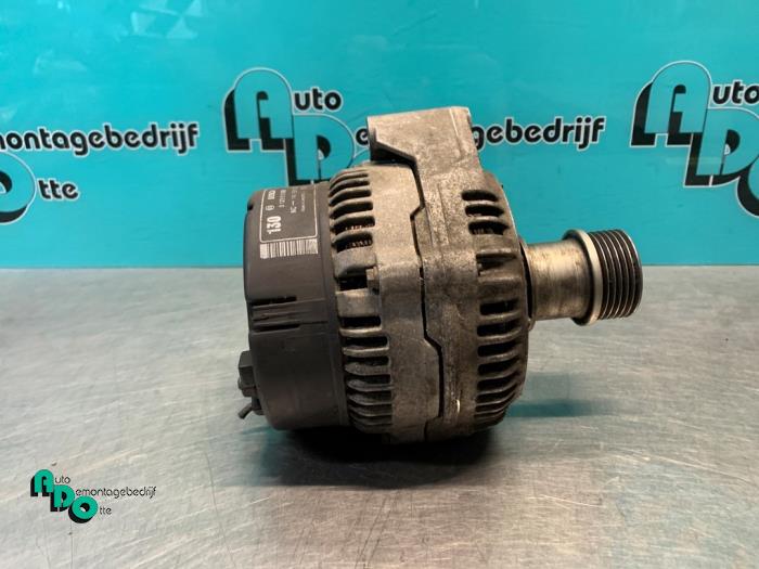 Dynamo van een Saab 9-5 (YS3E) 2.3t 16V 1997