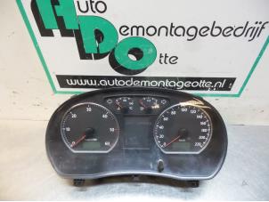 Gebruikte Cockpit Volkswagen Polo IV (9N1/2/3) 1.4 TDI 70 Prijs € 35,00 Margeregeling aangeboden door Autodemontagebedrijf Otte