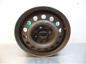 Gebruikte Velg Hyundai Matrix 1.6 16V Prijs € 20,00 Margeregeling aangeboden door Autodemontagebedrijf Otte