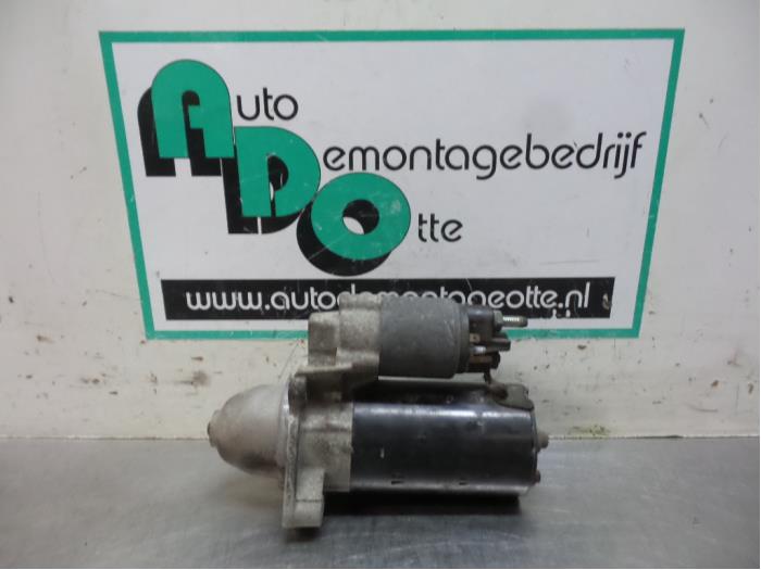 Gebruikte Startmotor BMW 5 serie (E39) 523i 24V Prijs € 25,00 Margeregeling aangeboden door Autodemontagebedrijf Otte