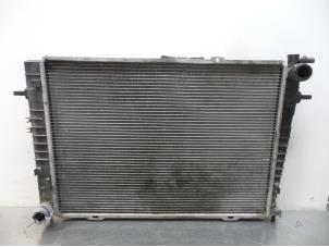 Gebruikte Radiateur Kia Sportage (JE) 2.0 CRDi 16V VGT 4x2 Prijs € 50,00 Margeregeling aangeboden door Autodemontagebedrijf Otte