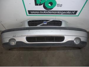 Gebruikte Bumper voor Volvo S60 I (RS/HV) 2.4 20V 170 Prijs € 75,00 Margeregeling aangeboden door Autodemontagebedrijf Otte