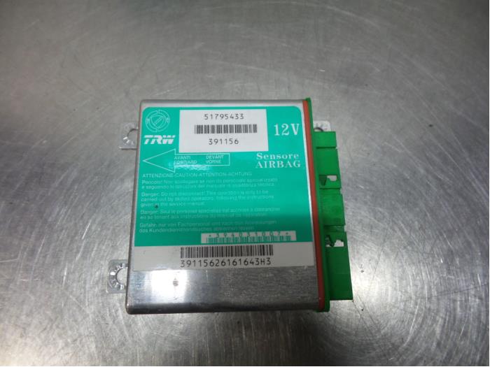 Airbag Module van een Fiat Grande Punto (199) 1.2 2006